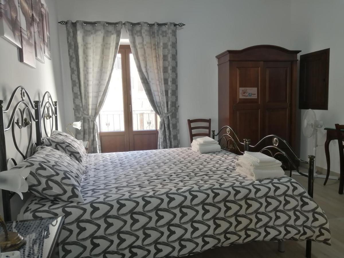 Bed And Breakfast Polizzi House Petralia Sottana Exterior foto